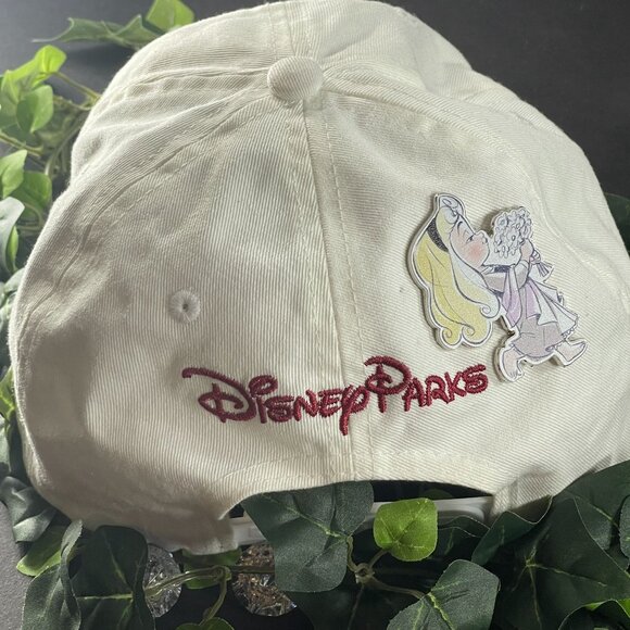 Disney Aurora Princess Trading Pin Sleeping Beauty Flowers Lapel Pin Badge Pin - Picture 5 of 10